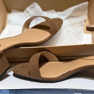 Amazon Essentials Tan Women's Heels